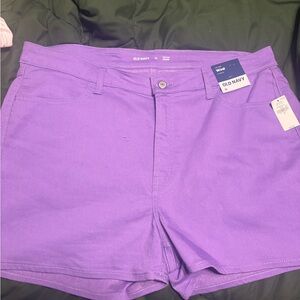 Old Navy Women's Vibrant Purple Bermudas